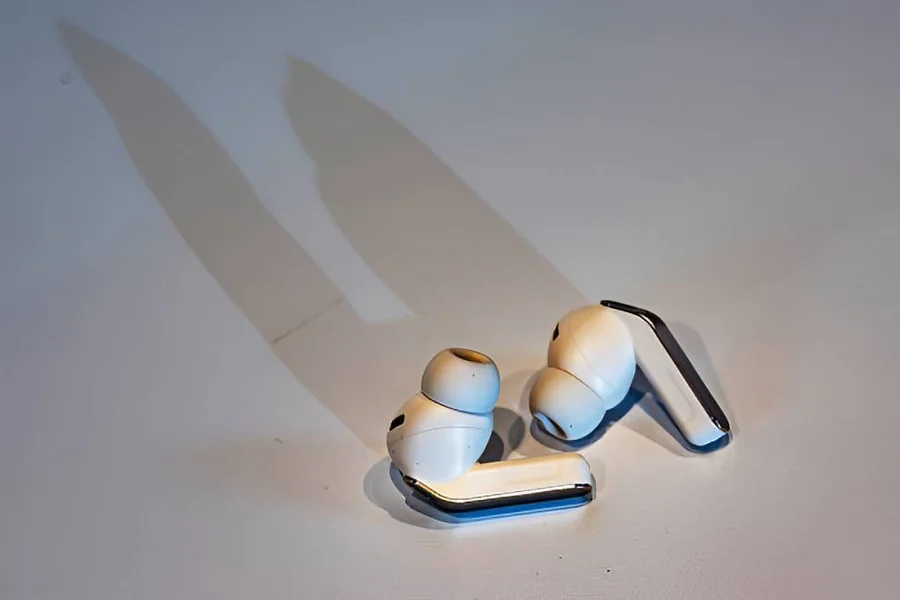 What to Look for When Buying Wireless Earbuds in 2026