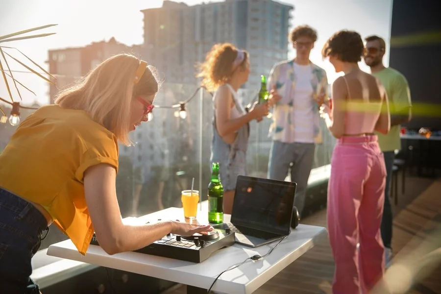 Influencer Marketing